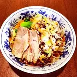 ニンニク唐辛子油刀削麺(中華料理錦楽軒)