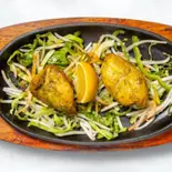 ガーリックチキンティッカ2P/GARLIC CHICKEN TIKKA 2P(Indian Restaurant Sitara Dining&Bar)