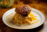 ポルチーニホワイトハンバーグオムライス＆ミニサラダWhite sauce Hamburger Omelette Rice ＆ mini salad（【カラダが喜ぶオムライスCafe】Egg House～日暮里店～）