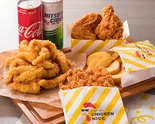 チキン食べ比べ BOXセット《選べるポテトM・ドリンク 付き》 Chicken Tasting Box Set Box Set (M Potato Wedges + Drink)（台湾ジーパイ専門店 CHICKEN NICE 月寒東3条）
