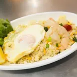 焼き飯海老タイ風チャーハン+目玉焼きข้าวผัดกุ้ง+ไข่ดาว(PINTO)