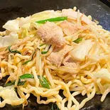 豚焼そば(塩)(月島もんじゃもんたま 千葉中央本店)