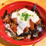 牛カルビチーズ丼(地鶏食堂じん.日赤通り)