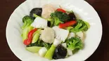 旬の野菜と海鮮炒め(时菜炒三鲜) Stir-Fried Vegetable and Seafood(チャイナ厨房 亀戸駅前店)