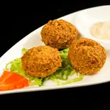 ひよこ豆のコロッケ falafel(ファラフェル)（本格的シリア料理 ゼノビア）