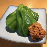 肉味噌パリパリピーマン（和牛と海鮮浜焼き うしQかきQ）