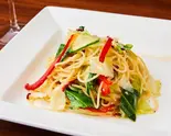 彩り野菜のペペロンチーノ（ポルト・ディ・マーレ）