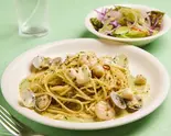 魚介のジェノバクリームソーススパゲッティ  Seafood with Genovese Cream Sauce Spaghetti（東中野イタリアン グラート）