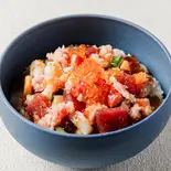 A2|まぐろの宝石丼 Tuna bowl with 6 seafoods(醤油をかけない海鮮丼 うみさち 三田店)