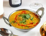 ココナッツチキンカレー Coconut Chicken Curry（南インドレストラン プラバード）