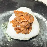 牛肉ピリ辛炒め / Spicy Stir-Fried Bee（麺とおにぎり かなや）
