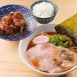 熟成醤油の淡麗中華そば + まぶし唐揚げ2個と銀しゃりのセット（中華そば無作）