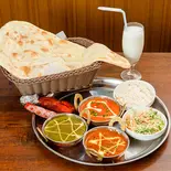 スペシャルセット(Special set)（インドネパール料理 SASA KITCHEN）