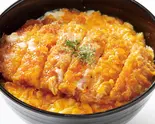 黄金のカツ丼（おむらいす亭 ゆめタウン博多店）