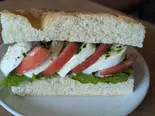 カプレーゼサンド（【サンドイッチとおやつ】シバカフェ）