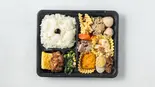 13品目弁当【ご飯中】(まごころ食堂大島店)