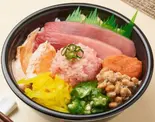 爆盛丼(5)（魚丼 中村橋駅北口店）