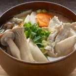 3種のきのこ豚汁（豚汁と米 一之江店 Pork soup and rice）