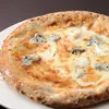 4種のチーズピザ（イタリアン ロッソ エ ビアンコ 赤坂(Rosso e Bianco)）