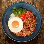パクチー＆トマトのガパオライス (Coriander＆Tomato)Gapao Rice（やみつきガパオ食堂 高殿店）
