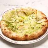 抹茶チーズナン/Matcha Cheese Naan（カルカ ダイニング＆バー）