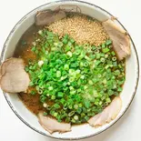 黒博多チャーシュー麺Black Hakata Char Siu Noodles(博多ラーメン長浜や元住吉店)