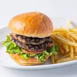 ダブルビーフハンバーガー（【朝食とハンバーガーのお店】To B）