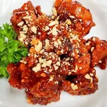 ヤンニョムチキン(ハーフ) Seasoned Fried Chicken (half)（牛味）
