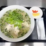 パクチー入り鶏肉のブン BÚN GÀ NGÔ（KOIベトナムフォー）