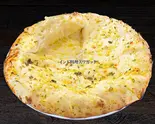 ガーリックチーズナン Garlic Cheese Naan(インド料理 スワガット永福店)