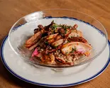 Filet de bar 黒オリーブを詰めたスズキのオーブン焼き チェリートマトのポワレ（Le Parisien）