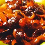 ナマコの醤油煮込み/Sea cucumbers braised in brown sauce(中華料理 龍門)