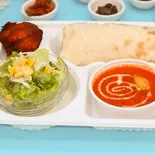 【当店人気NO1】お好みカレー1種類セット One curry set（アジアン レストラン マナスル）