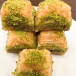 トルコのバクラヴァTurkish baklava(Aras Kebab)