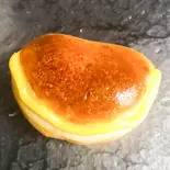クリームパン（サンドウィッチの店 六甲マル井パン）