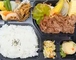 牛焼肉弁当（佳肴の厨）