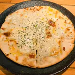 ゴルゴゾーラピッツァ（Allora.Dining.Bar）