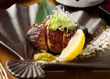 豚肩ロースわら焼き（藁焼きDEN）