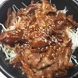 豚肉どんぶり大盛 ご飯大盛無料、具材も大盛(ご飯大盛無料!具材も大盛!大盛どんぶり 丼次郎)