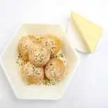 ハニーチーズボール4個（J.CHICKEN 上野アメ横店）