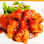 鶏唐揚げチリソース（居酒屋 カメチュウ）