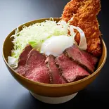 ローストビーフ丼（うまかもん）