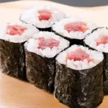 鉄火巻（流れ鮨三代目おとわ三国店）