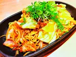 鉄板醤油焼ラーメン(餃子工房 ちびすけ 阿倍野橋店)