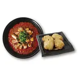 揚げ餃子4個+麻婆麺セット(チャジャン麺が美味しいパンダ飯店 目黒不動前店)