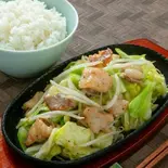 ホルモン塩焼鉄板（味噌とんちゃん 栄ホルモン）