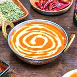 バターチキンカレー Butter Chicken Curry（インドネパールレストランデビ）