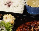 つくねバーグ膳（炭火串焼 真心庵）