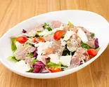 生ハムモッツァレラサラダ Uncured Ham and Mozzarella Salad（イタリアンレストラン プルラーレ Italian Restaurants Plurale）