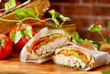 低温調理のしっとりガーリックチキン ホットサンド Garlic Chicken Hot Sandwich（ホットサンドとサンドイッチのお店 サンドウィッチマン）